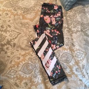 Floral yoga pants